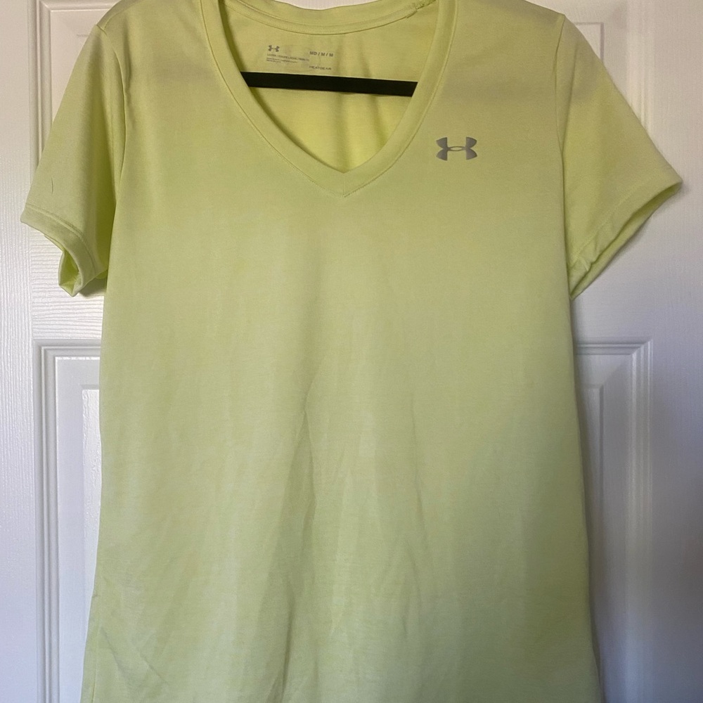Under Armour T Shirt